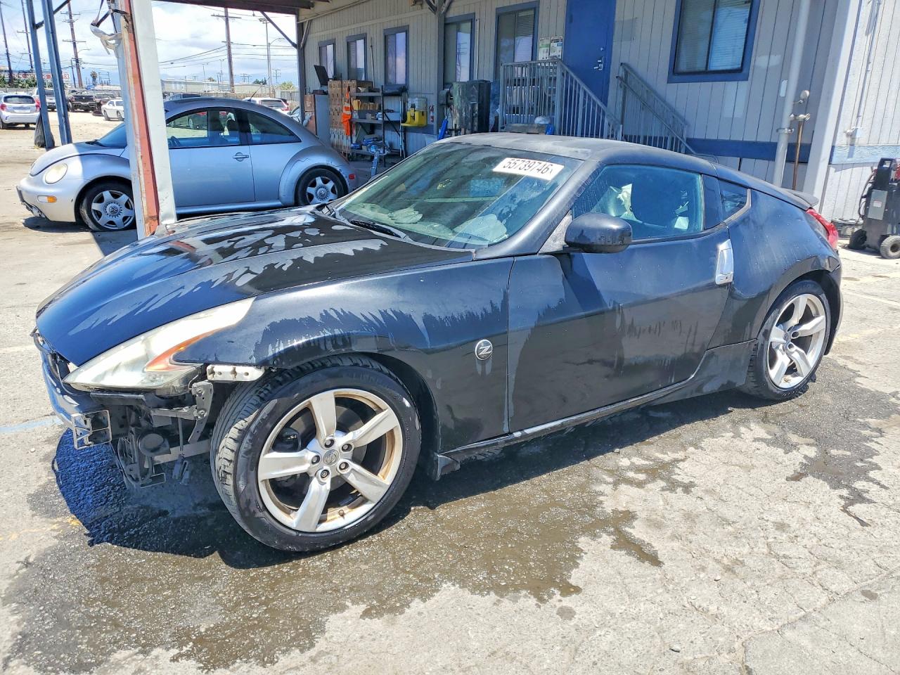 Salvage Nissan 370Z Image