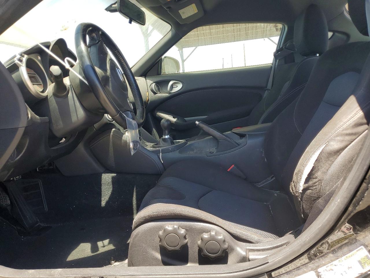 Nissan 370Z Base