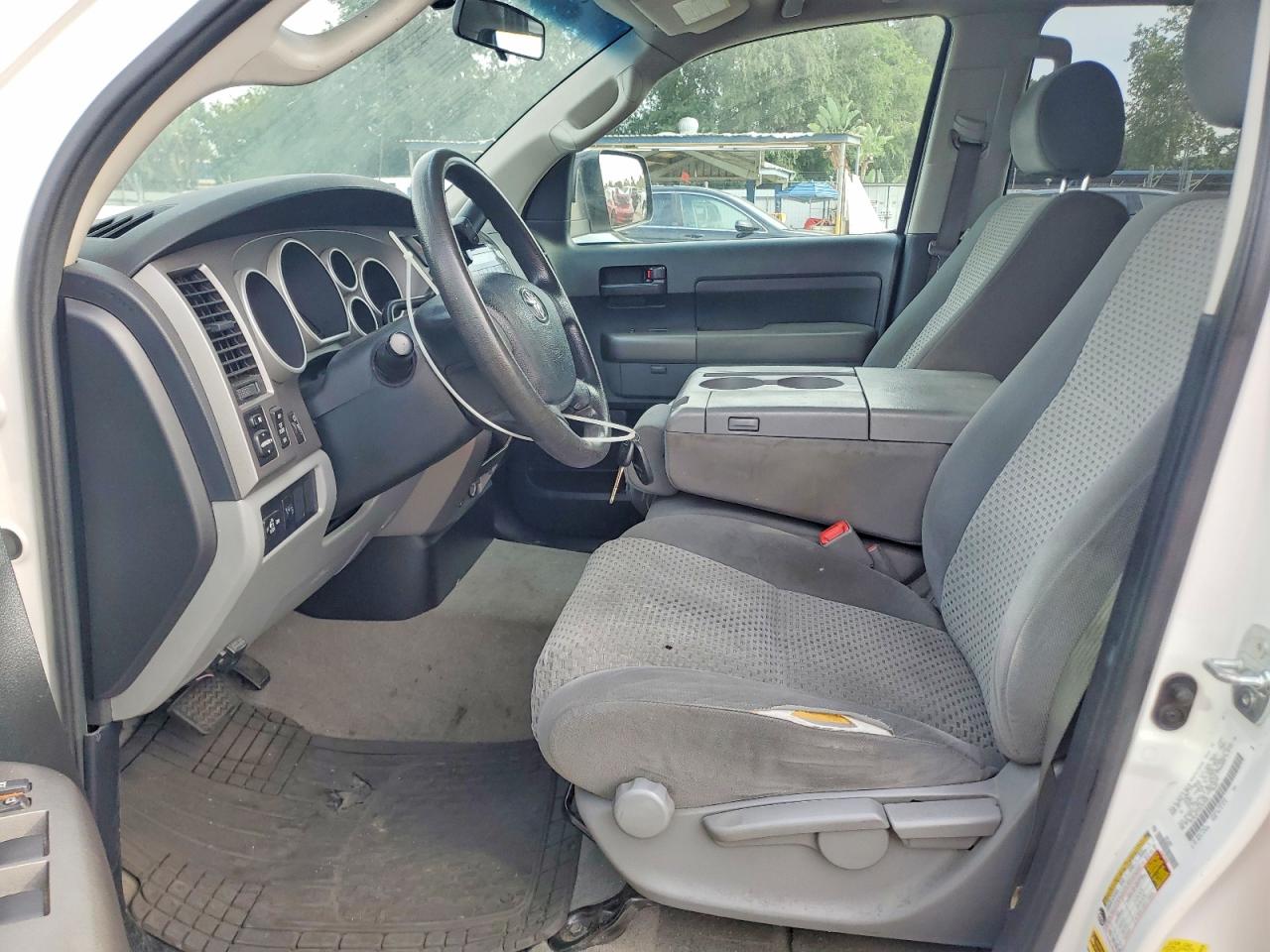 Toyota Tundra Grade