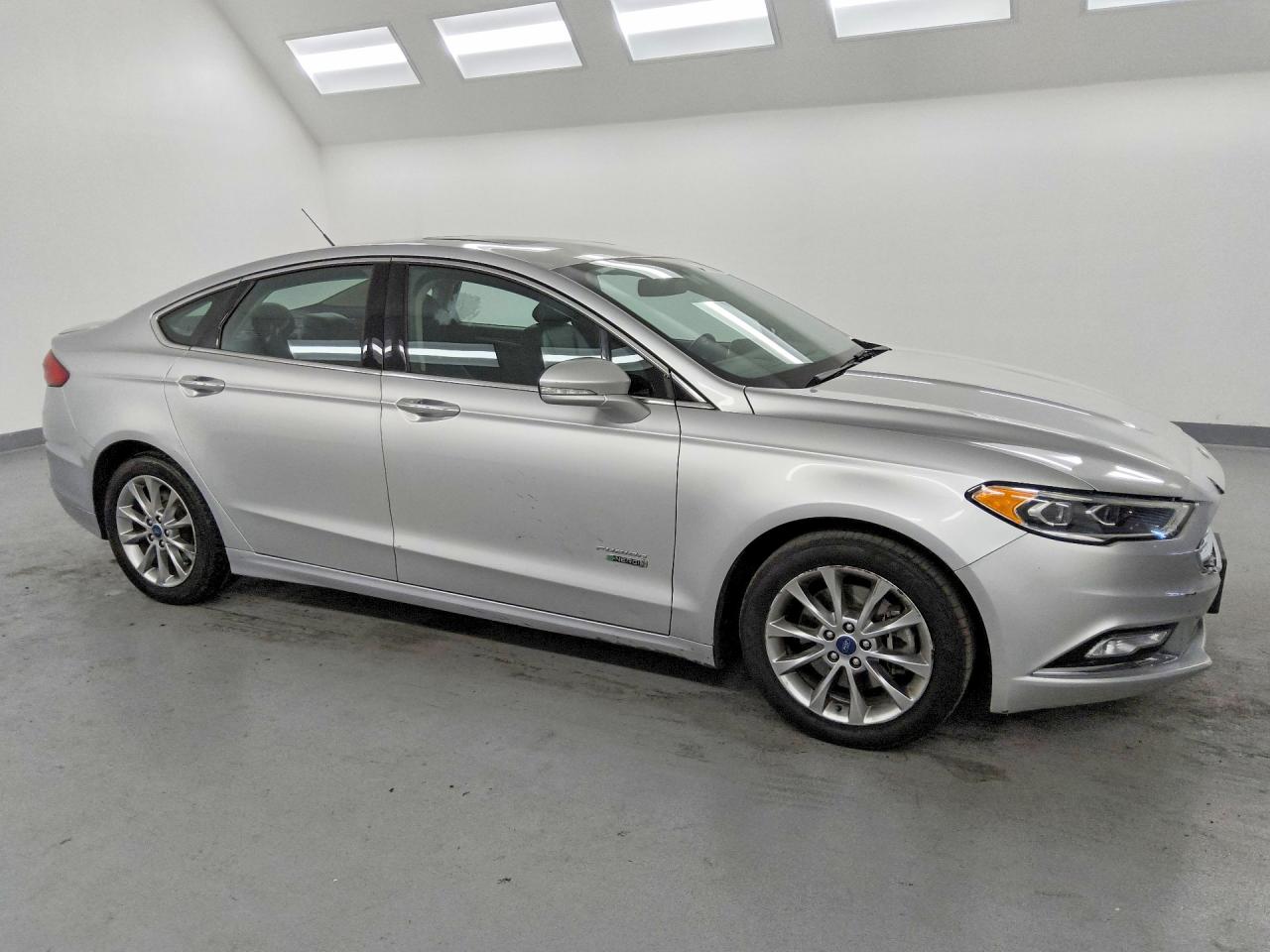 Ford Fusion Titanium Phev