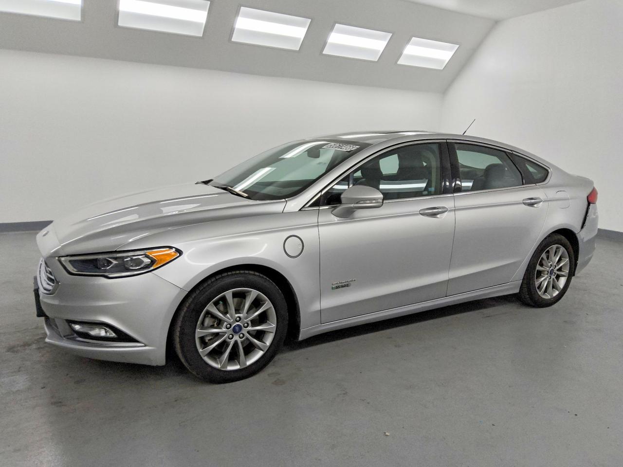 Salvage Ford Fusion Image