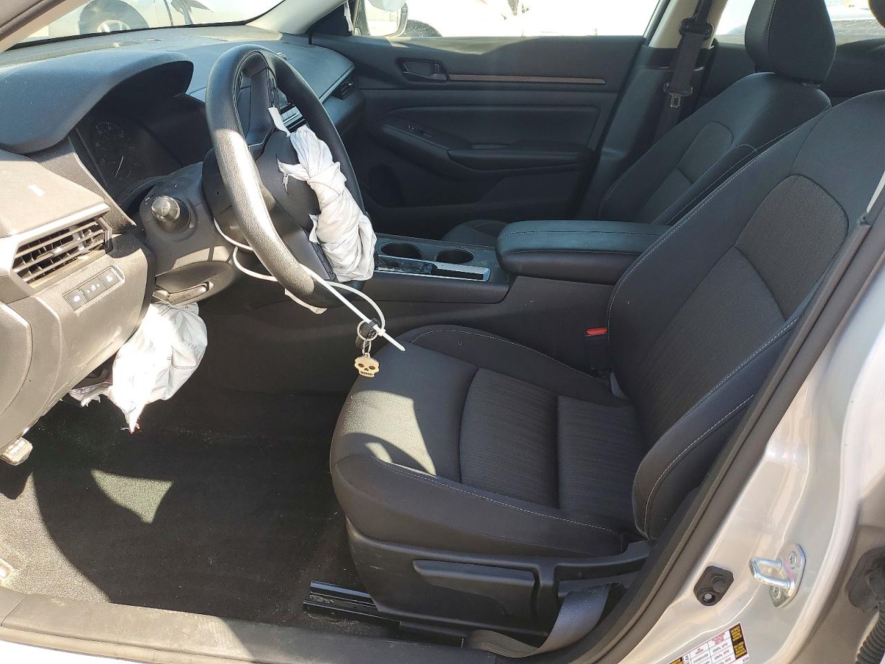 Nissan Altima S