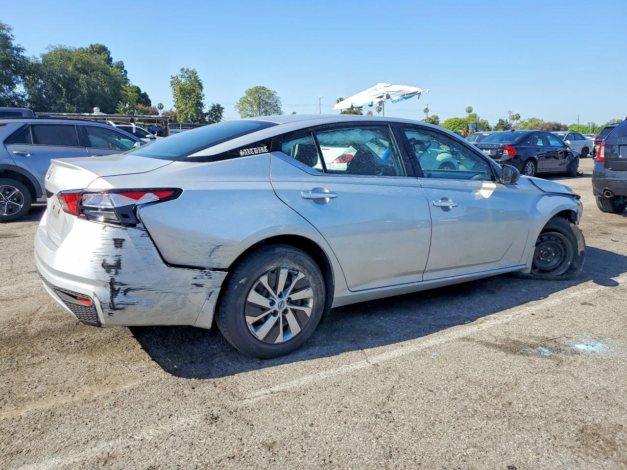 Nissan Altima S