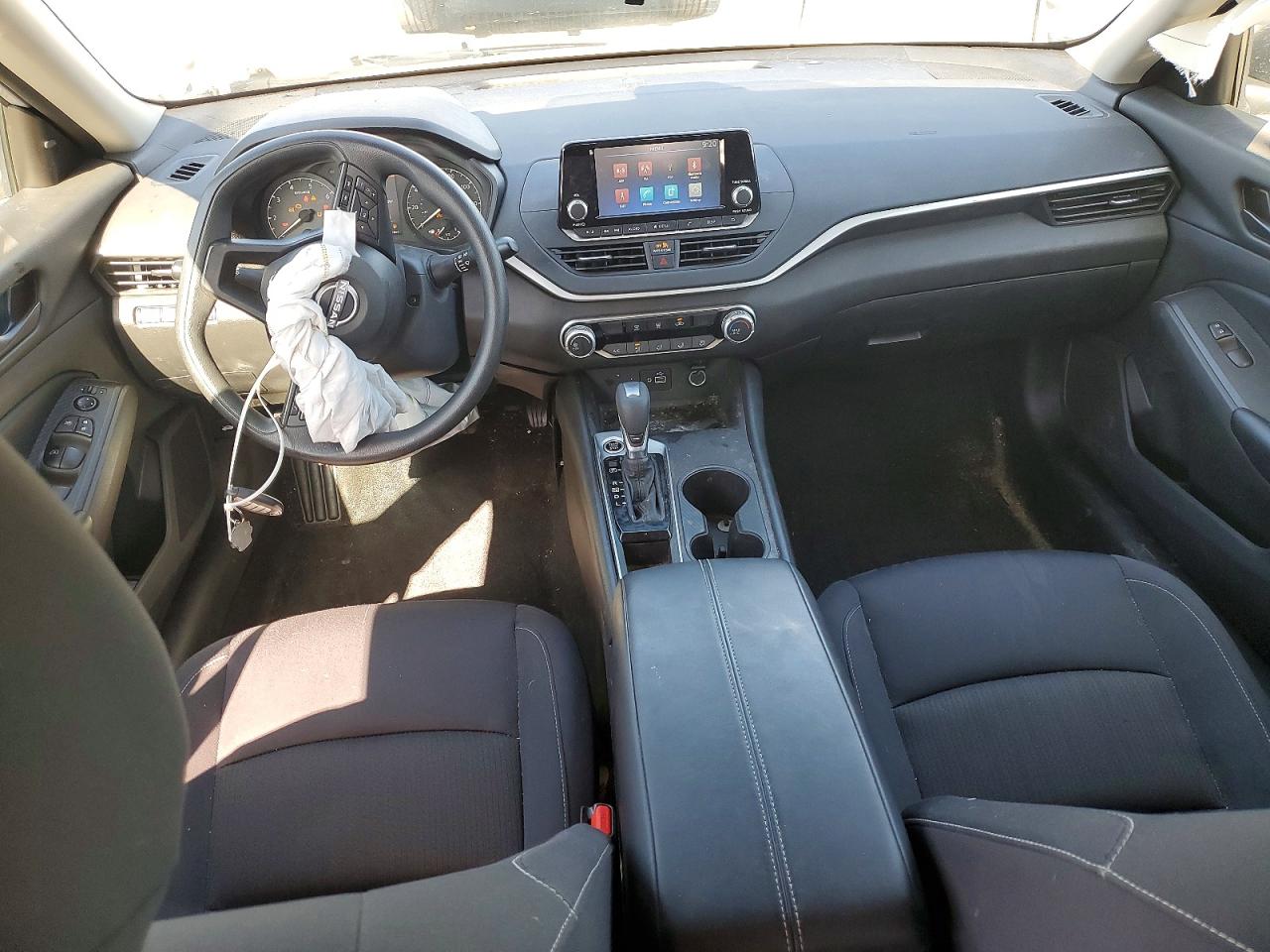 Nissan Altima S