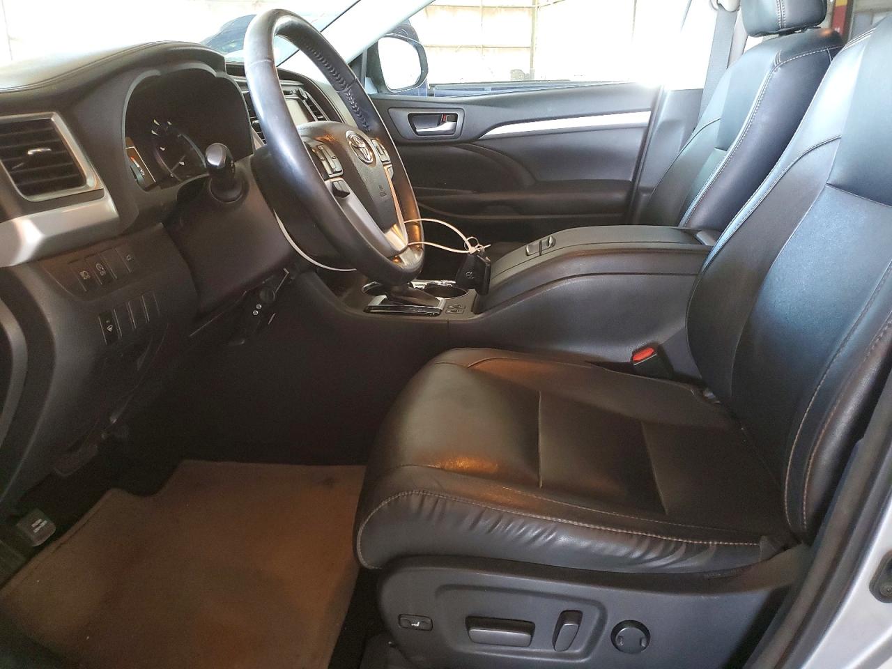Toyota Highlander Xle