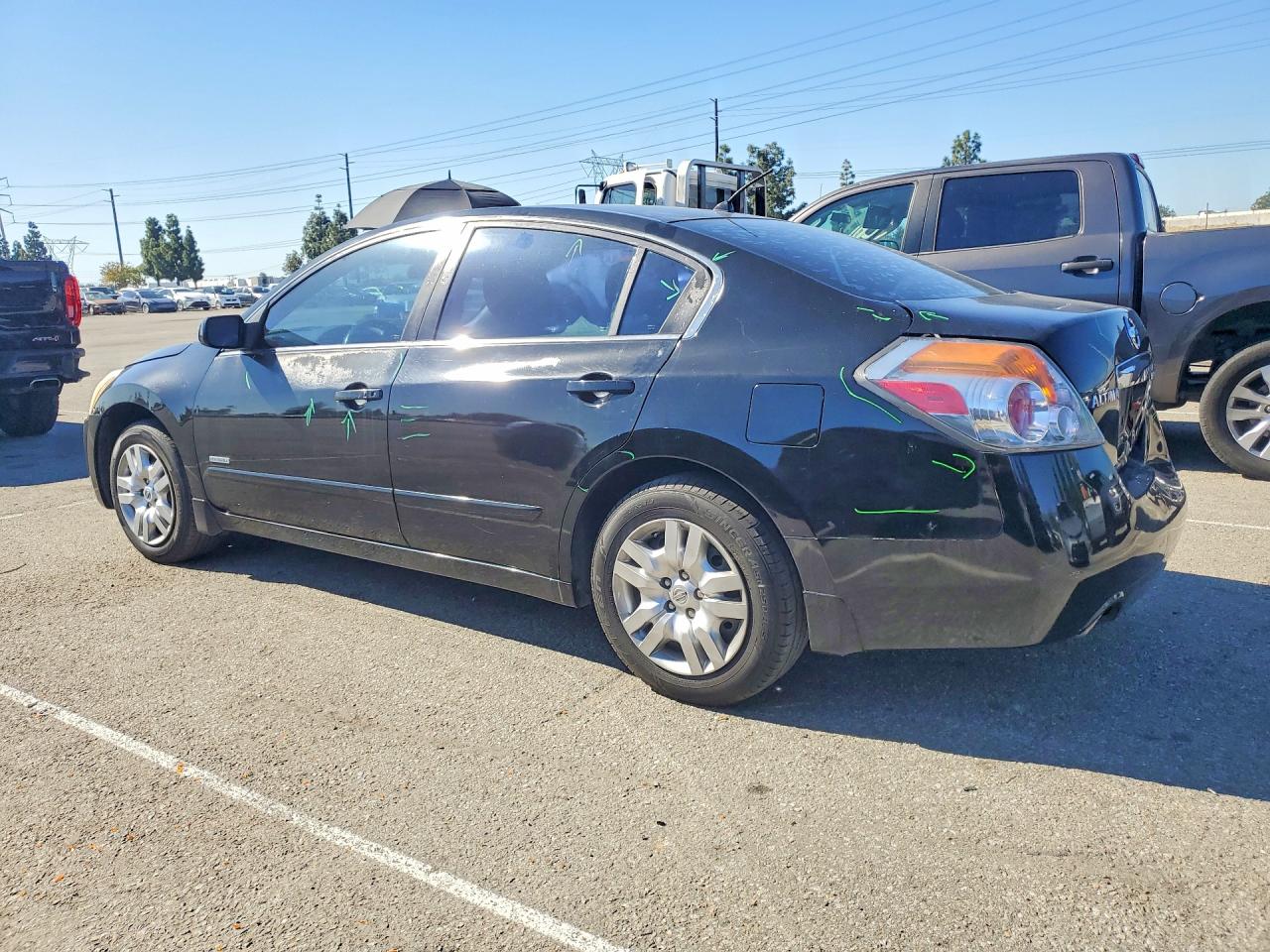 Nissan Altima Base