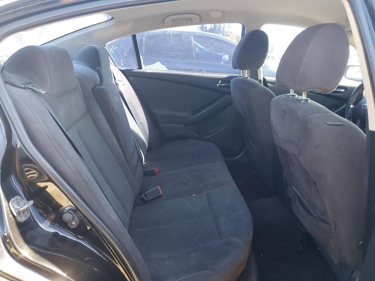 Nissan Altima Base