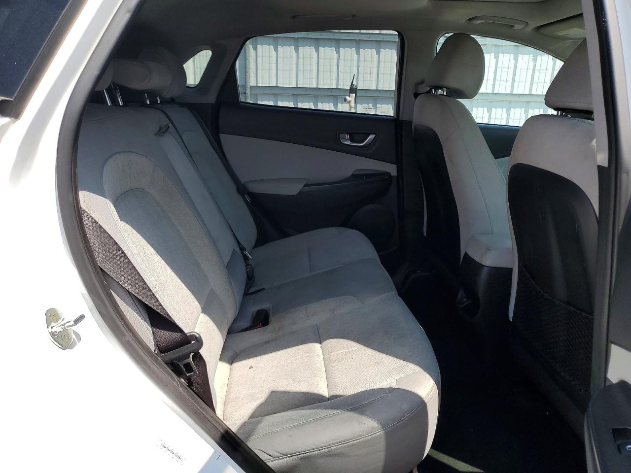 Hyundai KONA Sel