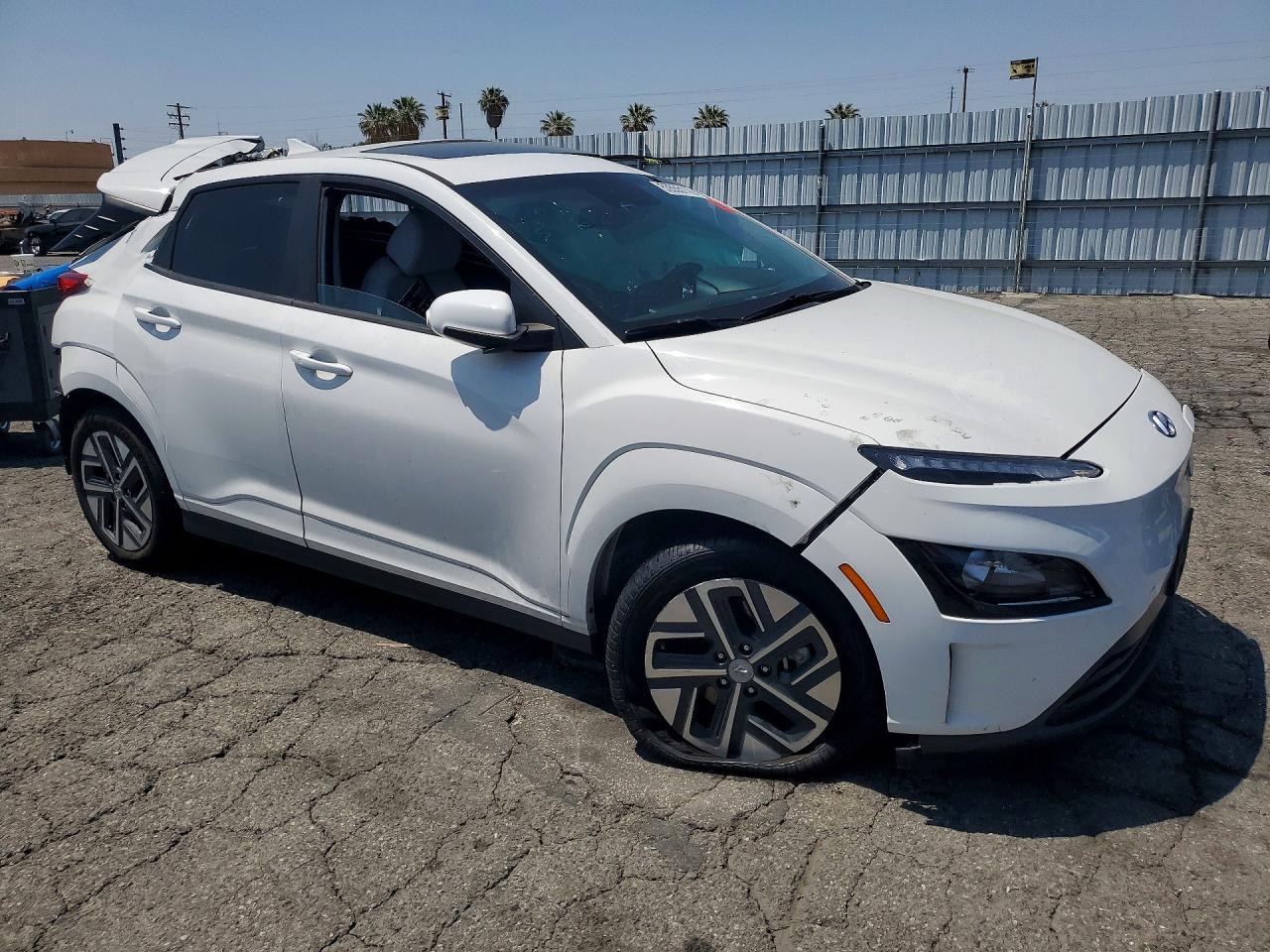 Hyundai KONA Sel