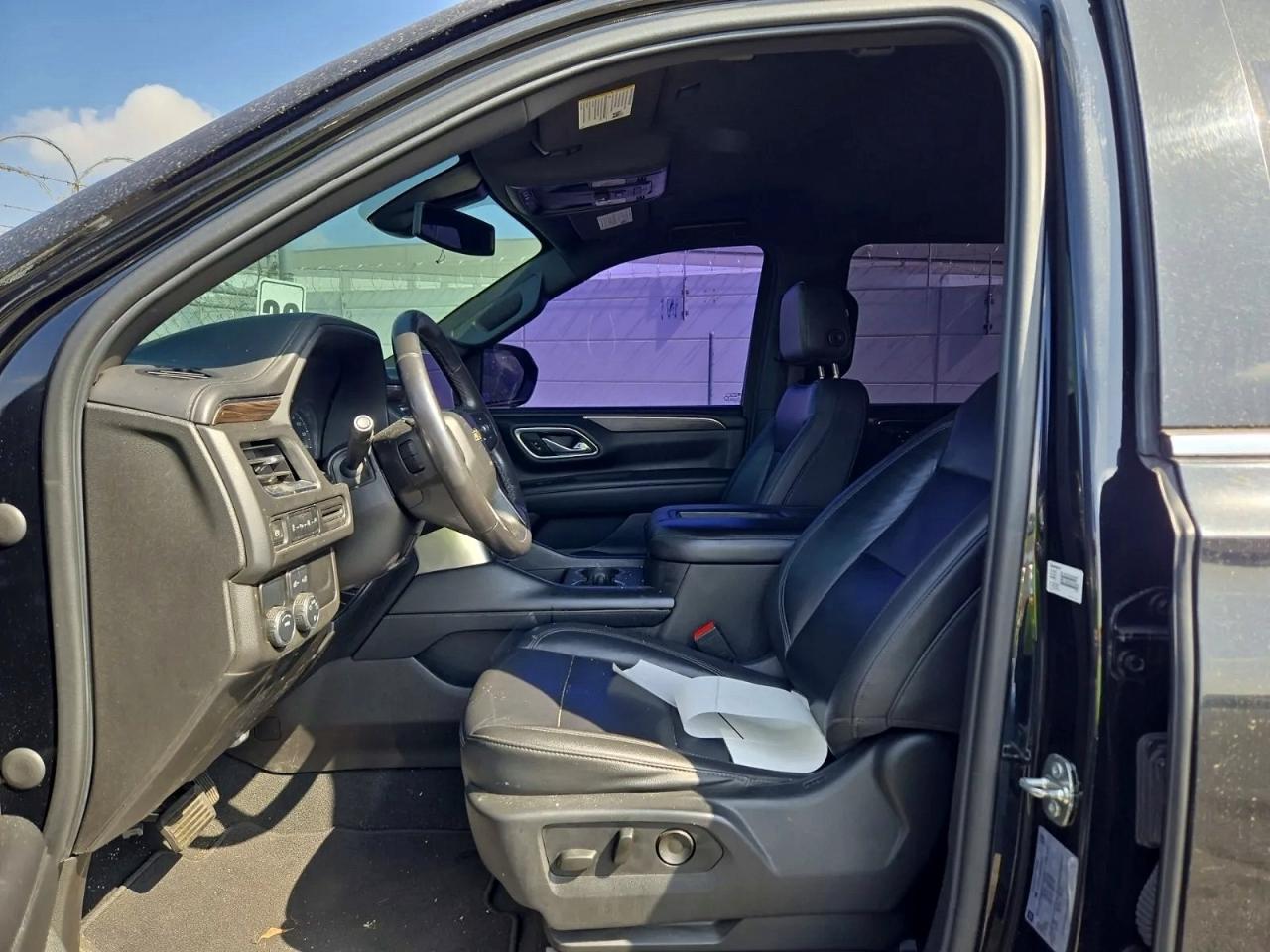 Chevrolet Suburban C1500 Lt