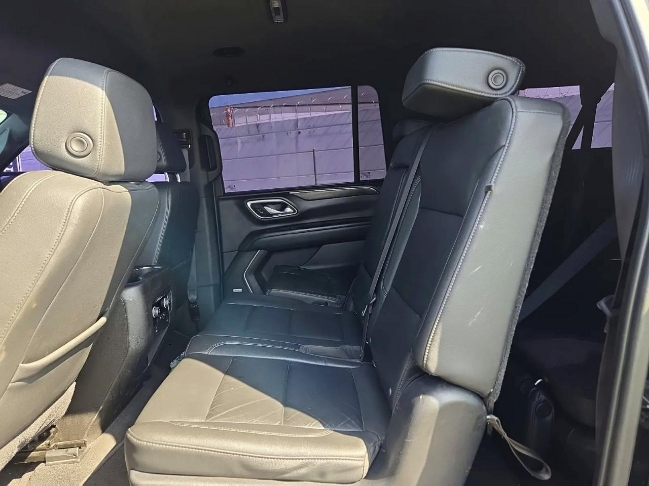 Chevrolet Suburban C1500 Lt