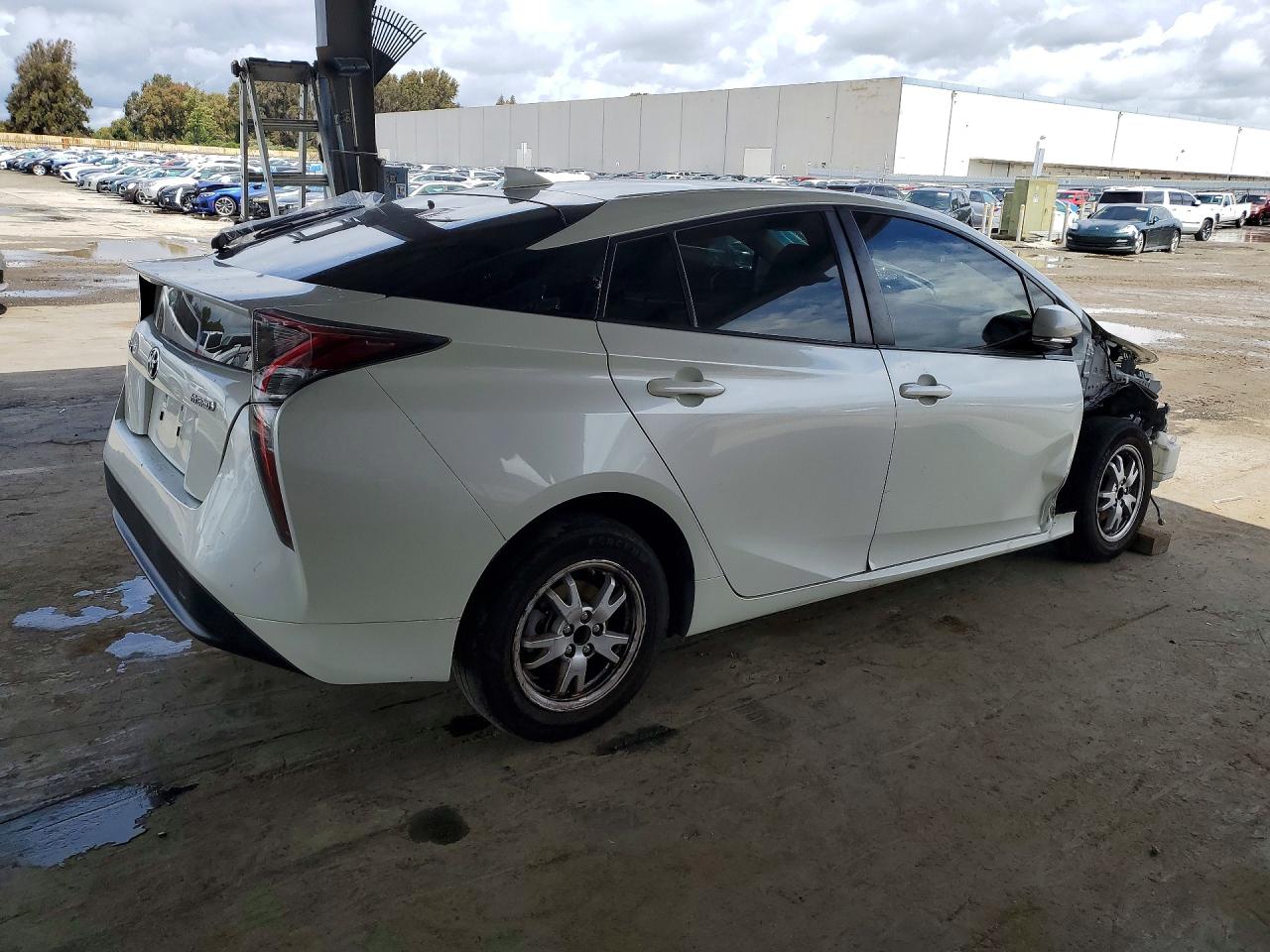 Toyota Prius Four