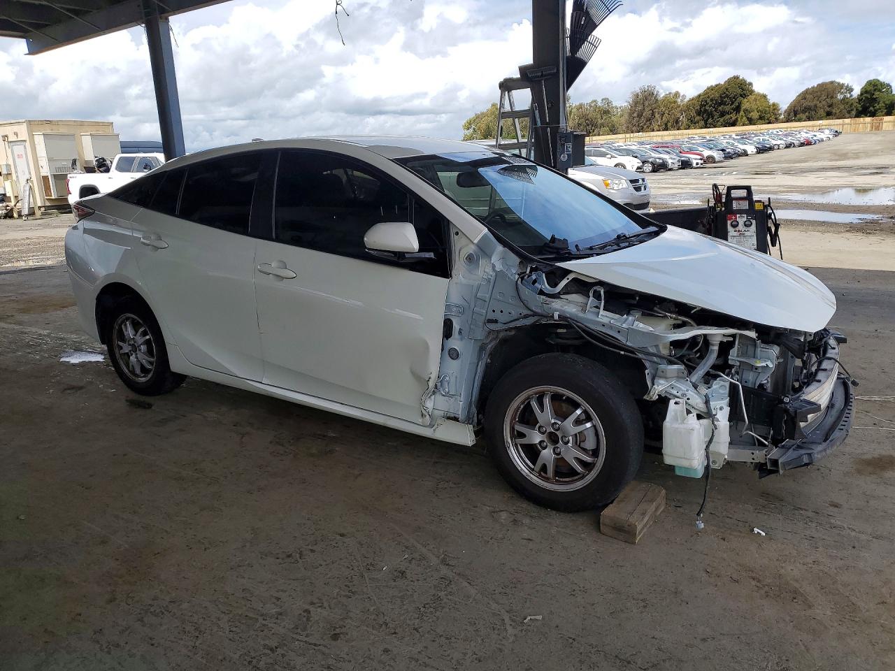 Toyota Prius Four