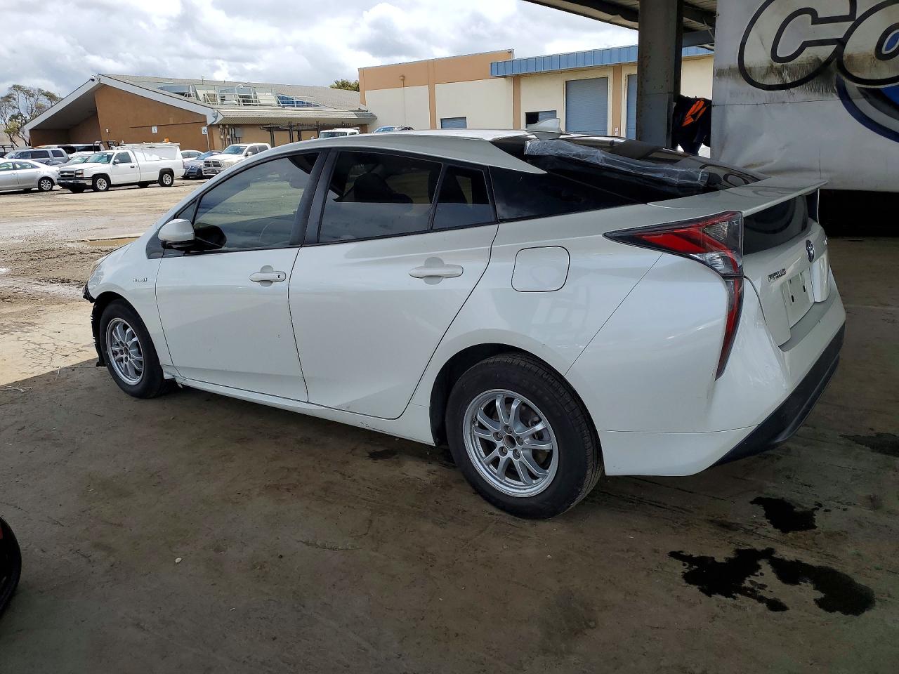 Toyota Prius Four