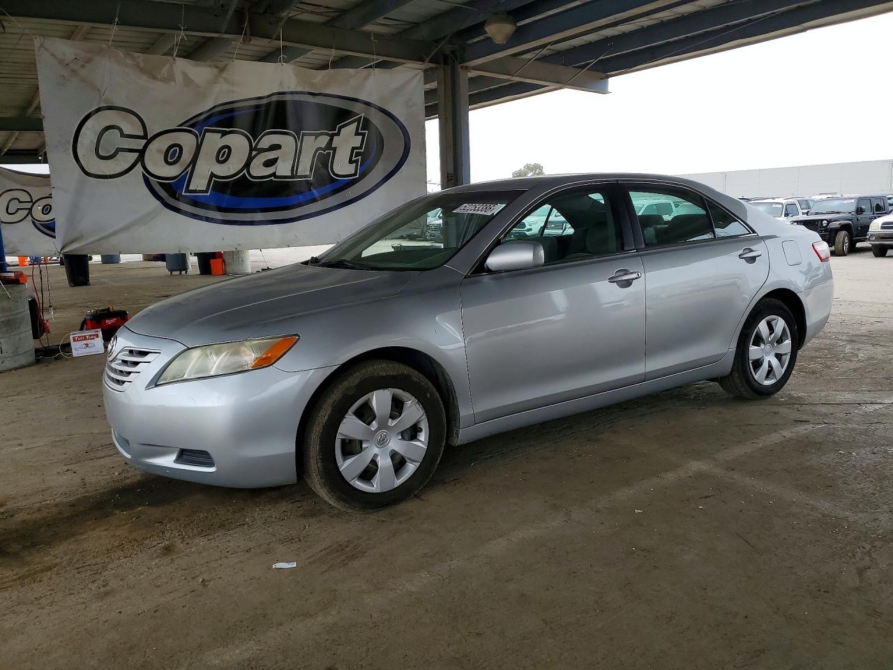Salvage Toyota Camry Image
