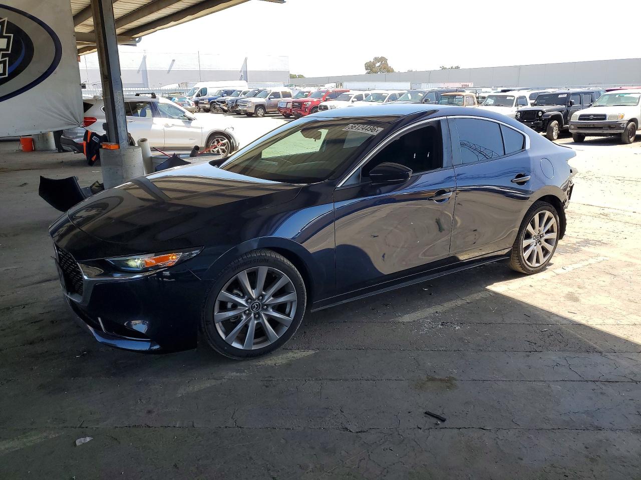 Salvage Mazda 3 Image