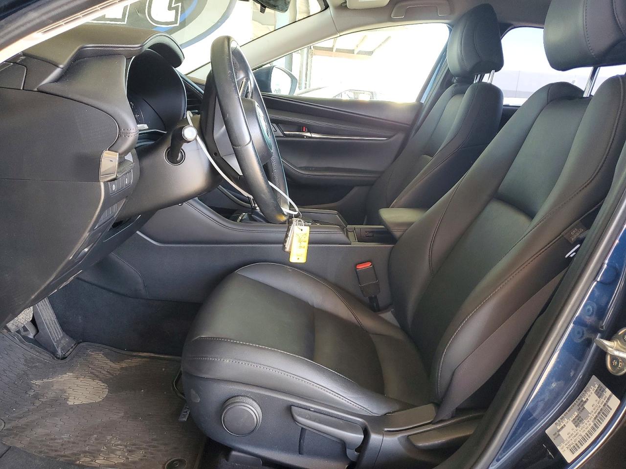 Mazda 3 Select