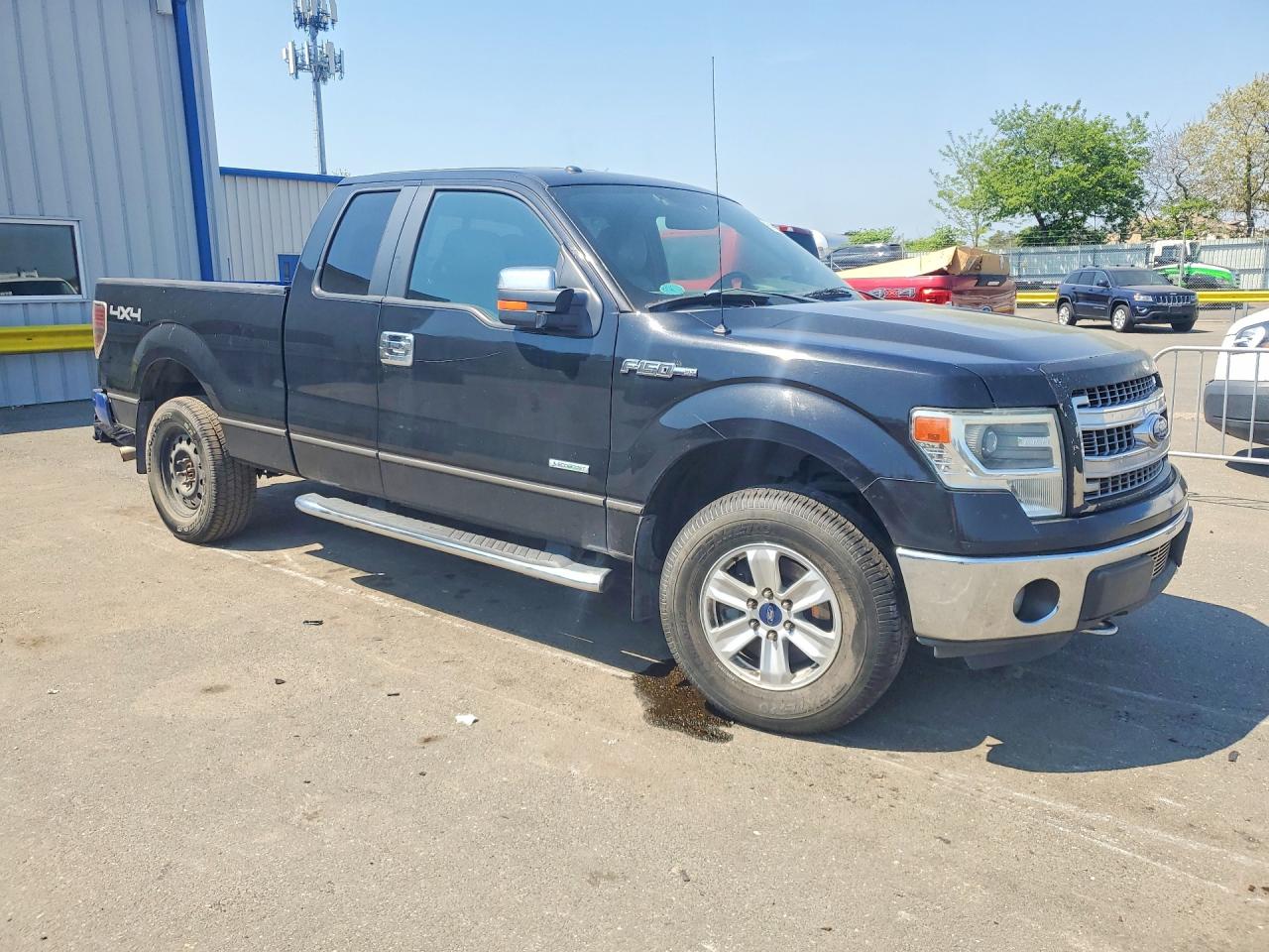 Ford F-150 Super Cab