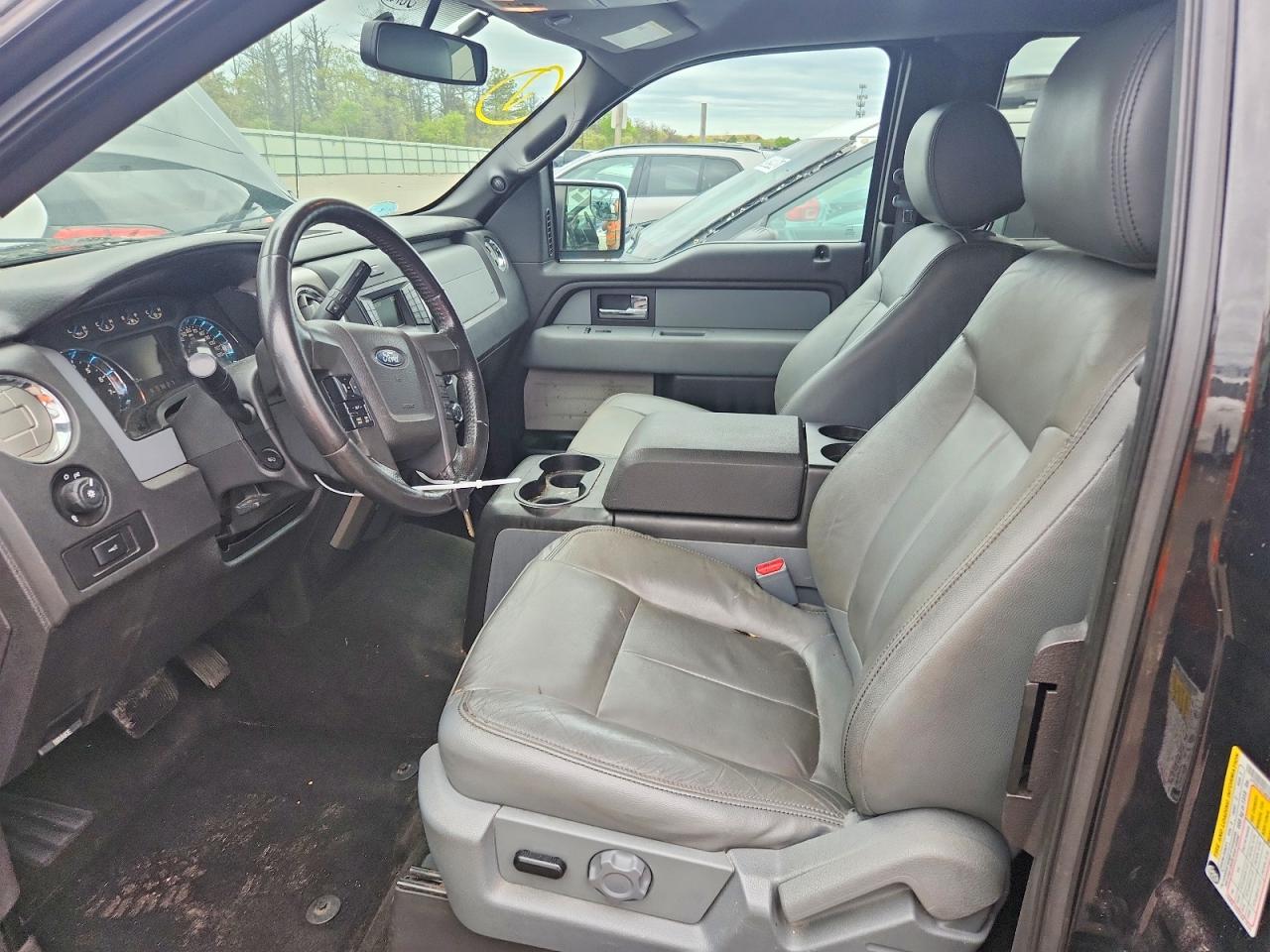 Ford F-150 Super Cab