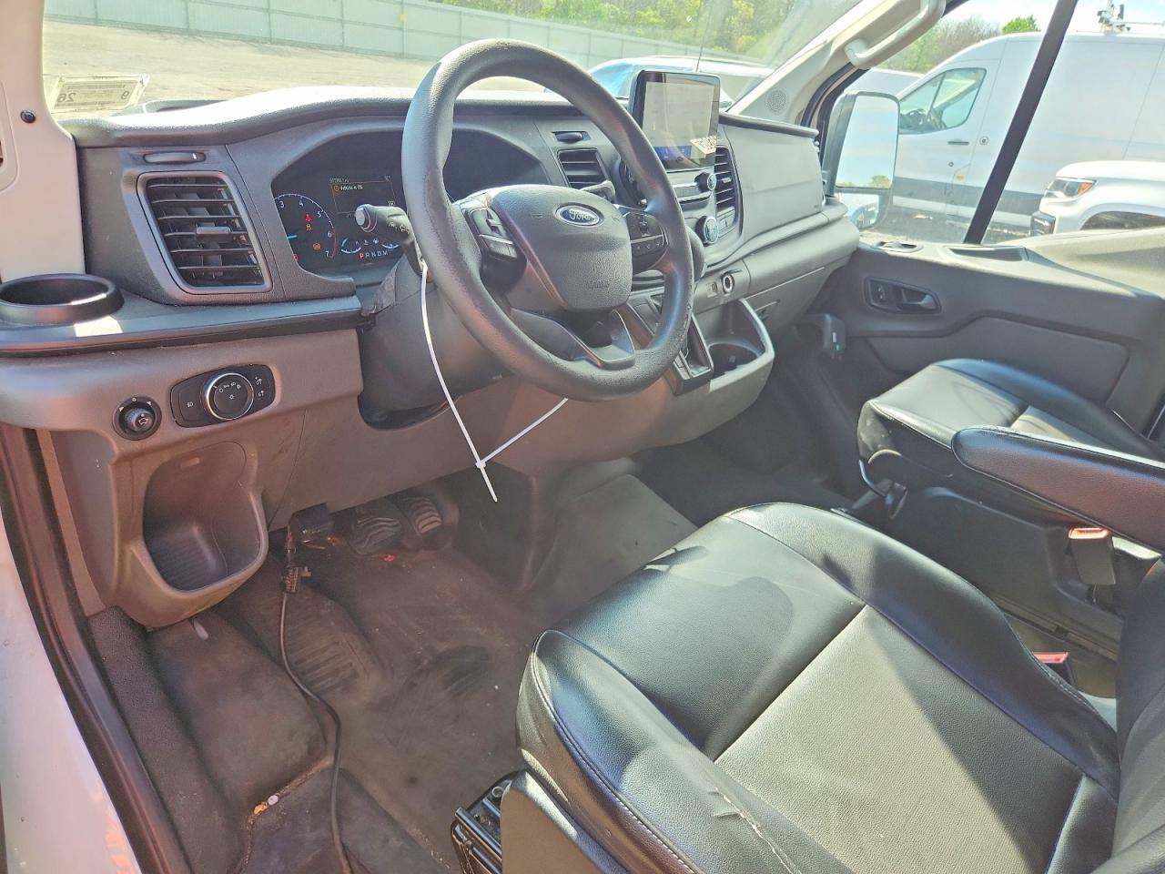 Ford Transit T-150