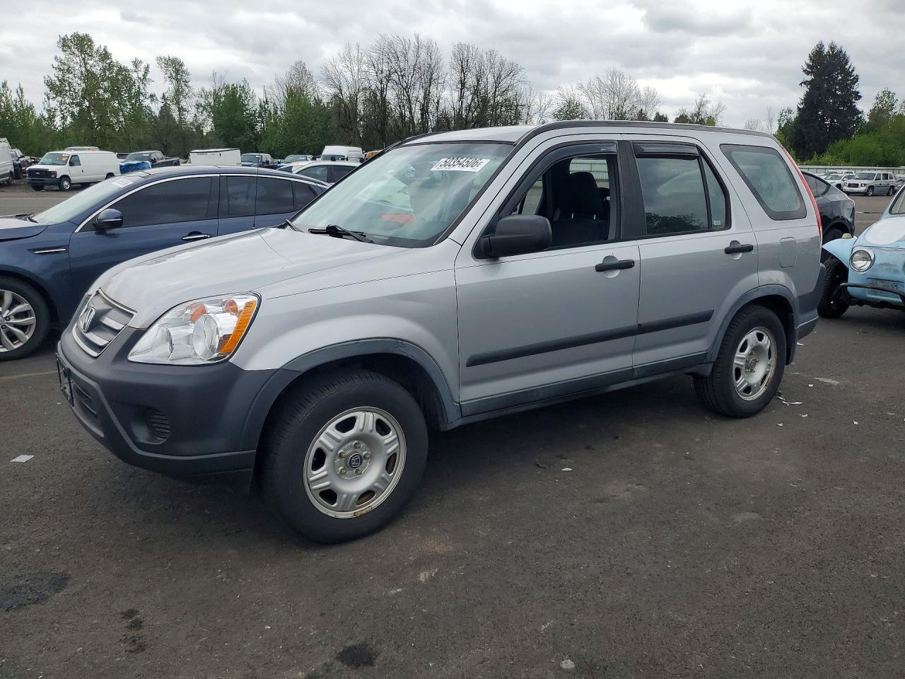 Salvage Honda Crv Image