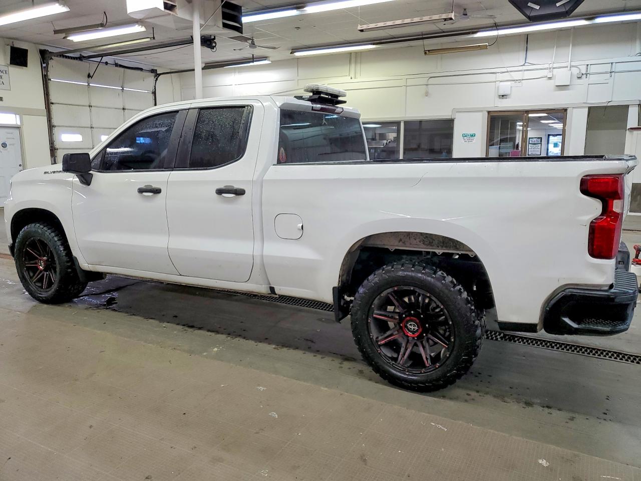 Chevrolet Silverado C1500