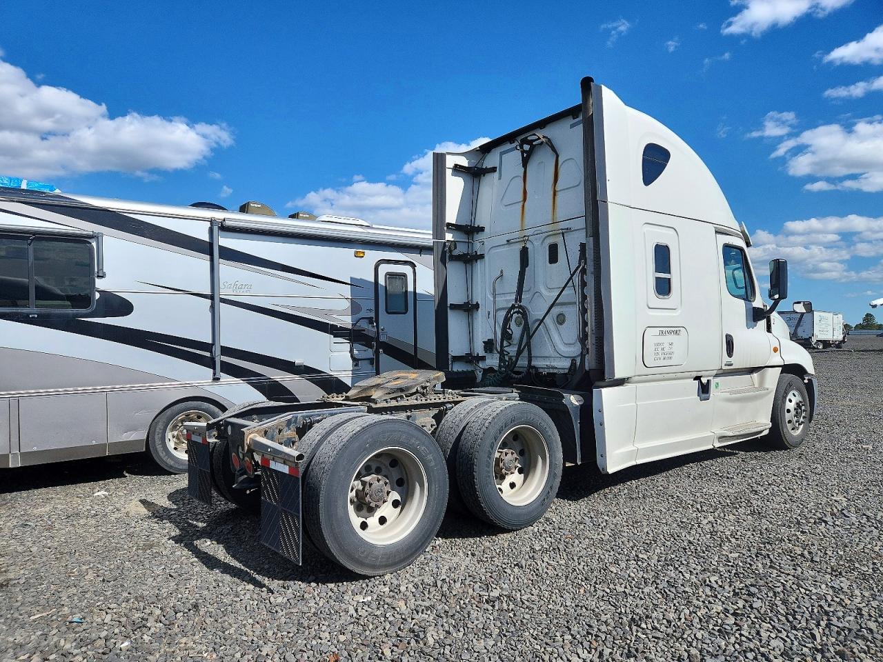 Freightliner Cascadia 125
