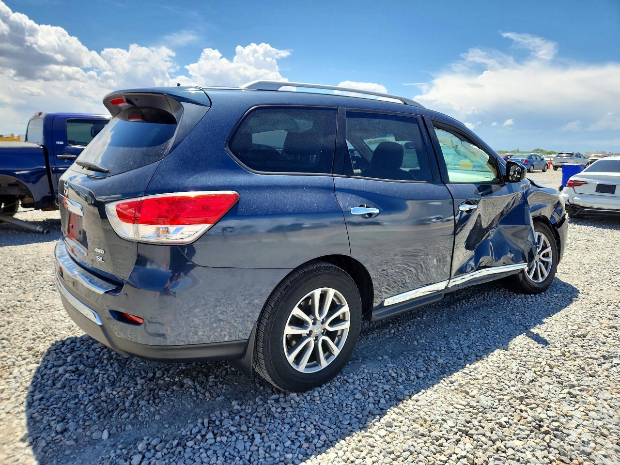 Nissan Pathfinder Sl