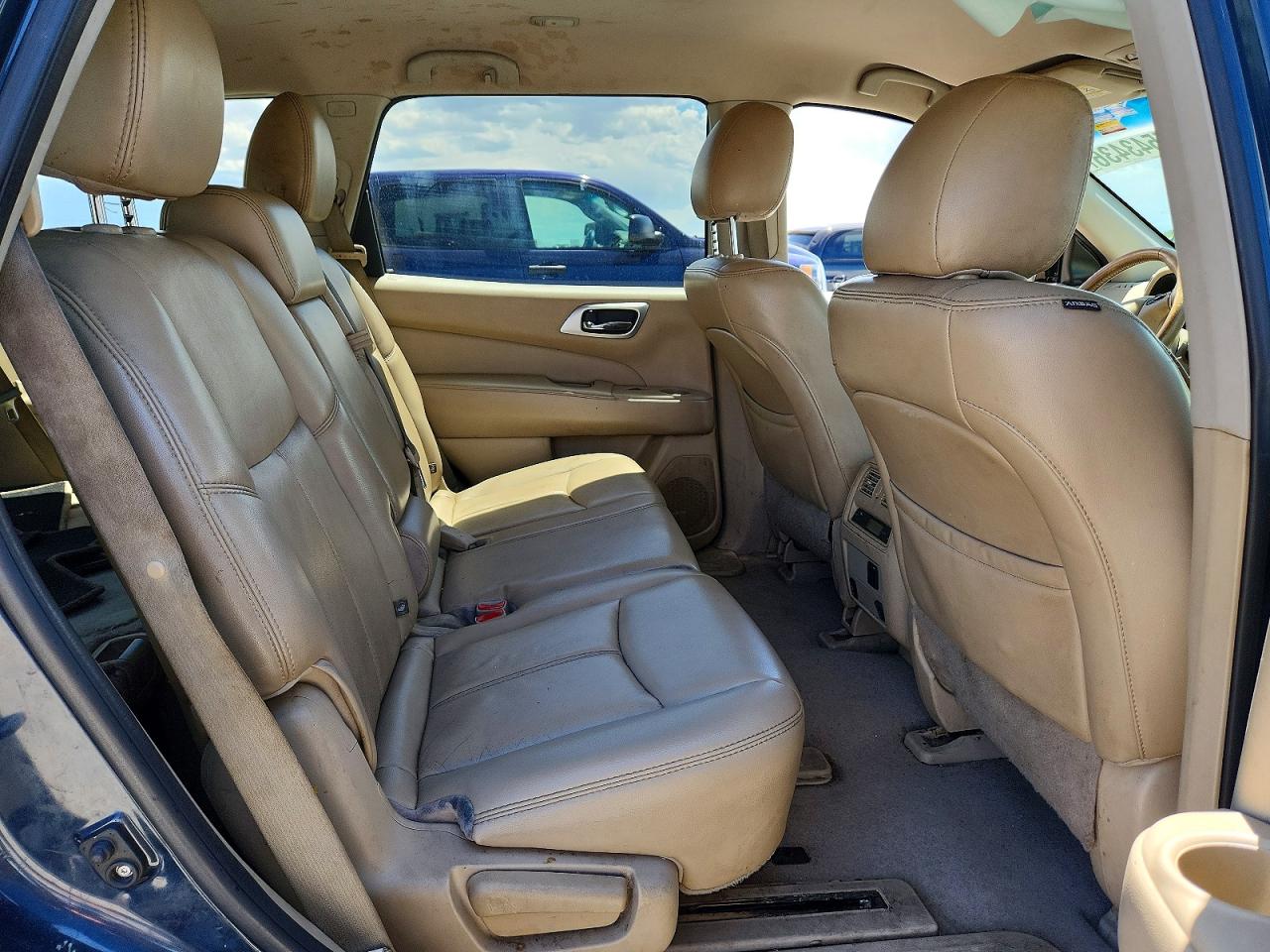 Nissan Pathfinder Sl