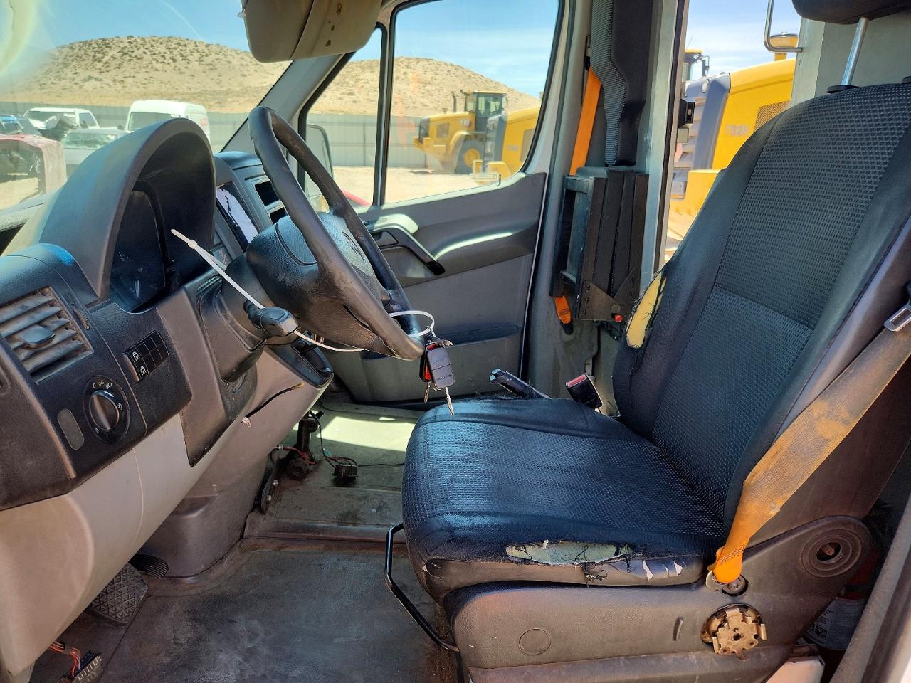 Mercedes-Benz Sprinter 2500