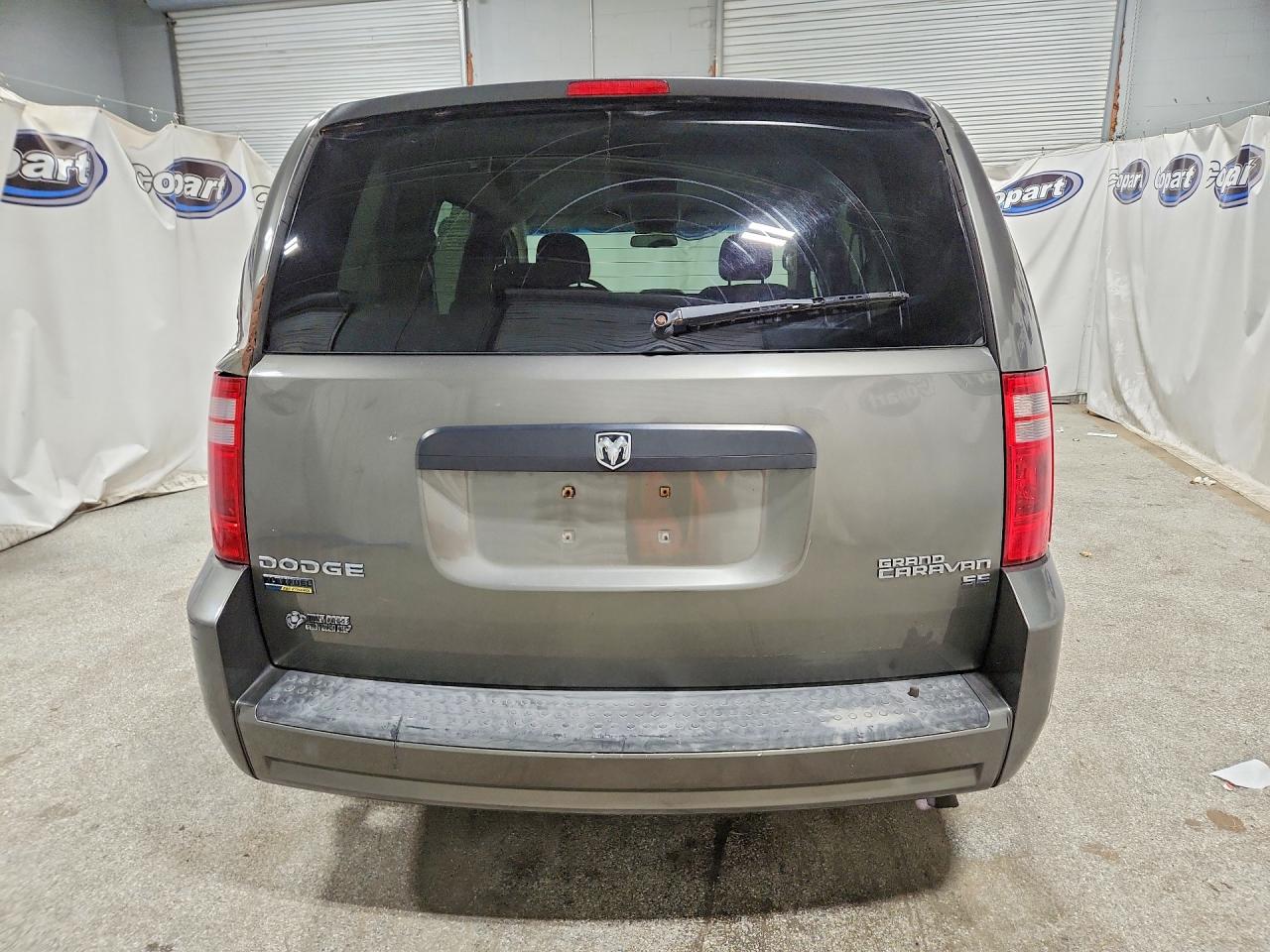 Dodge Caravan Se