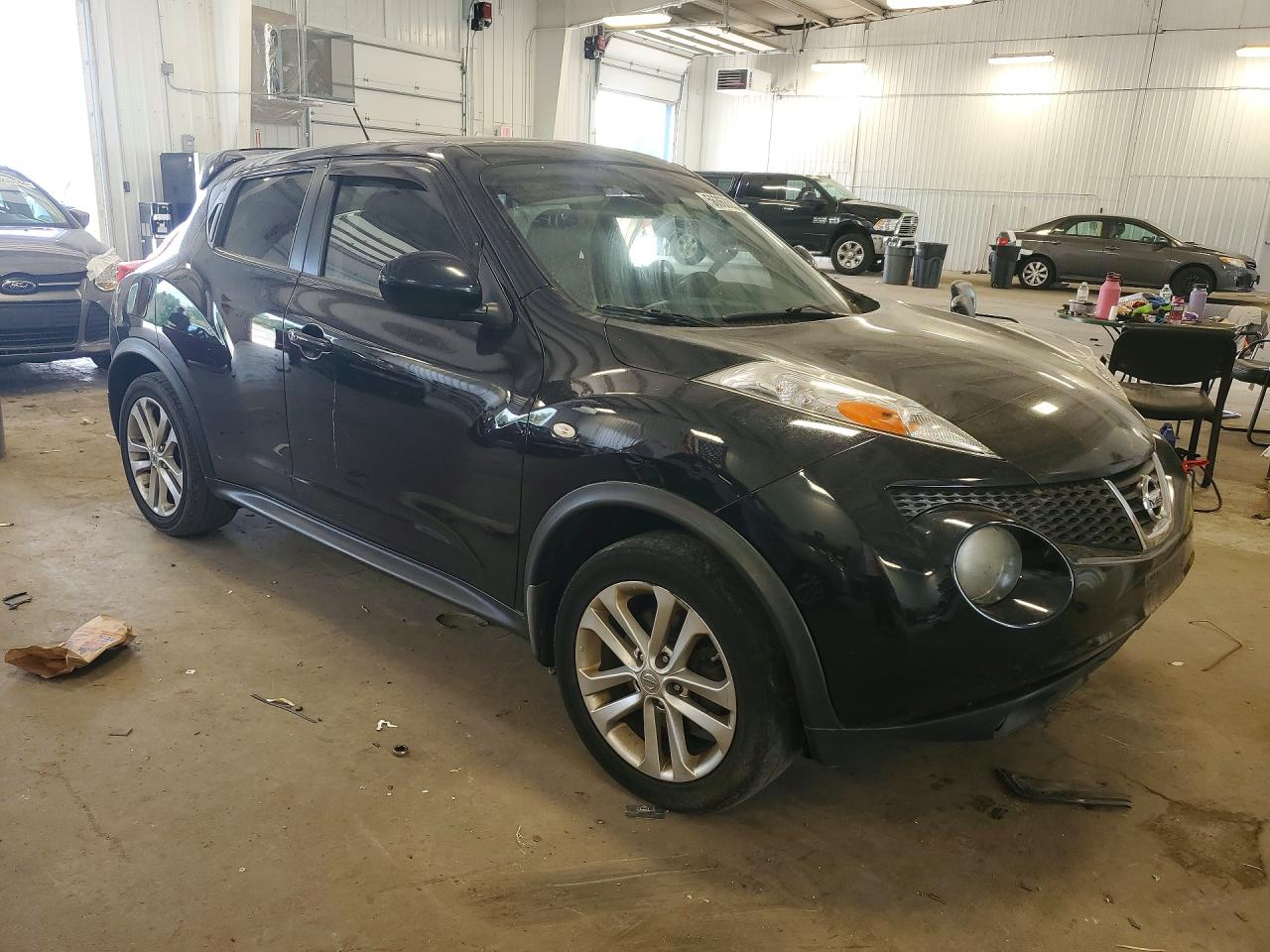 Nissan JUKE S