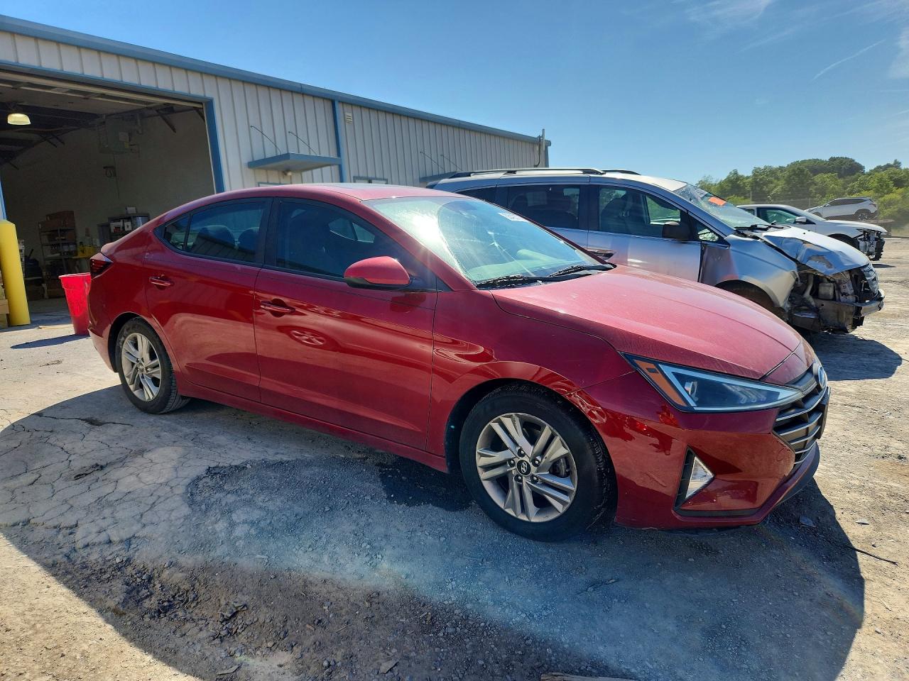 Hyundai ELANTRA Value Edition