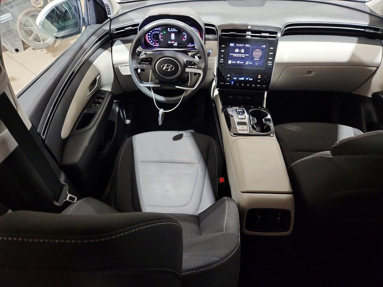 Hyundai TUCSON Blue