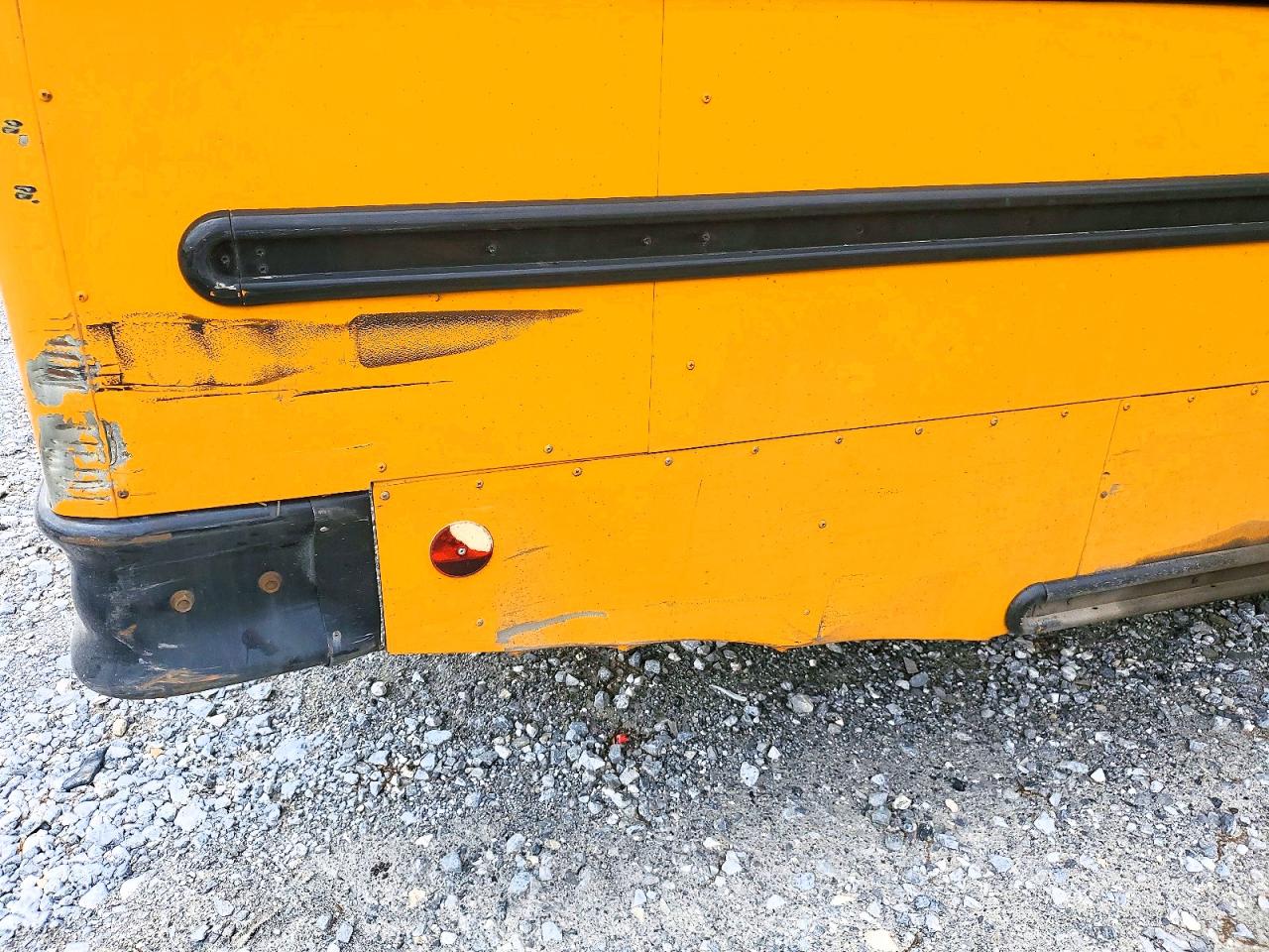 Freightliner Chassis B2b