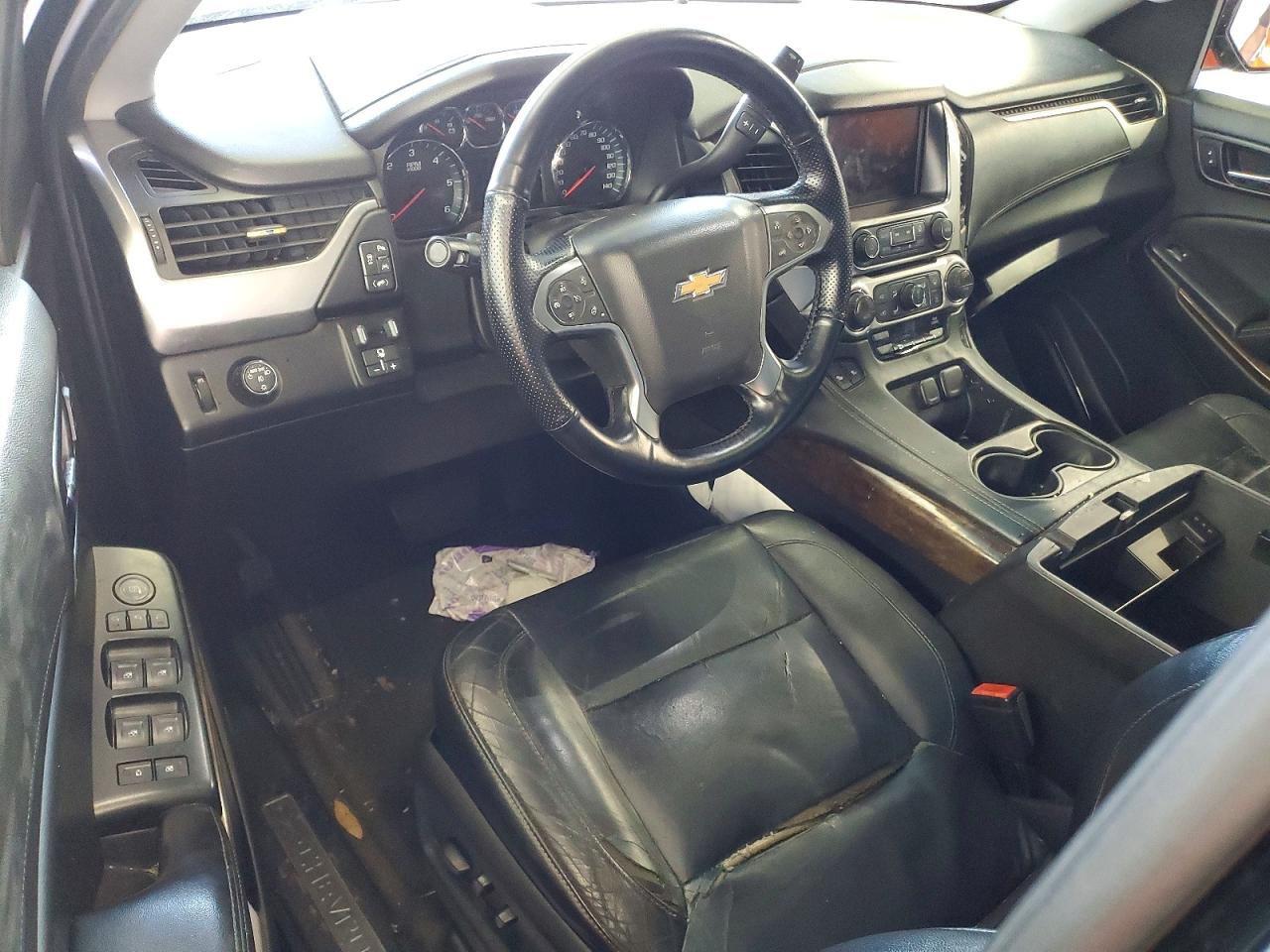 Chevrolet Suburban C1500 Lt