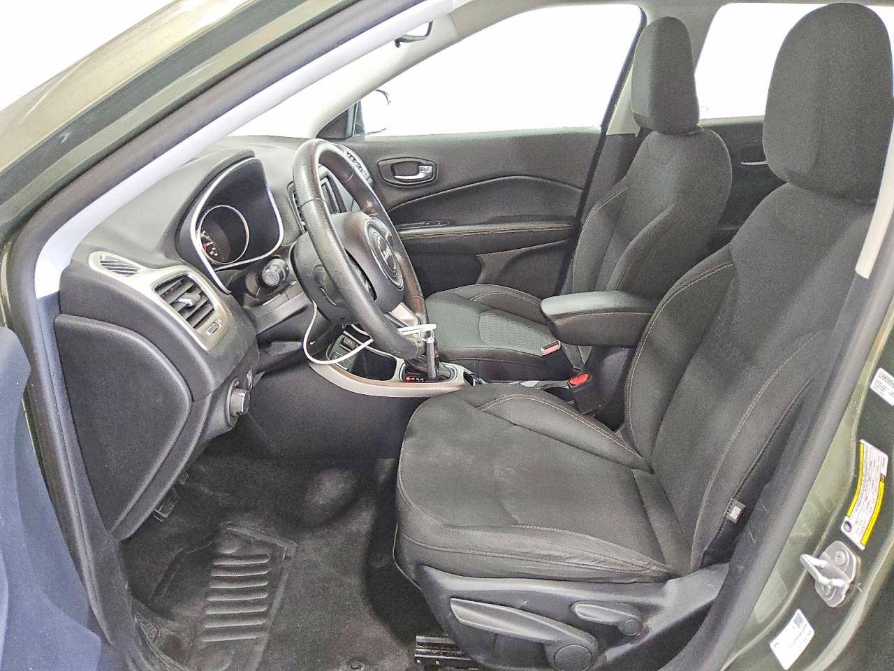 Jeep Compass Sport