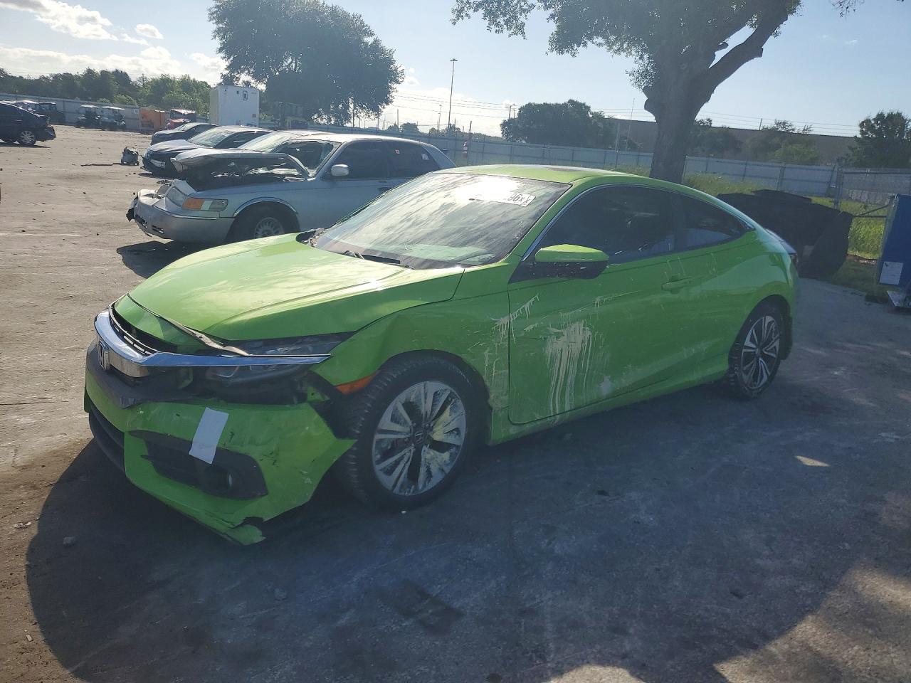 Salvage Honda Civic Image
