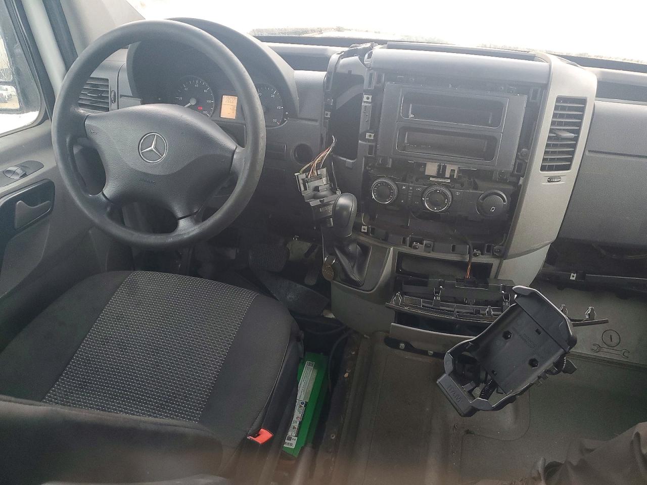 Mercedes-Benz Sprinter 2500