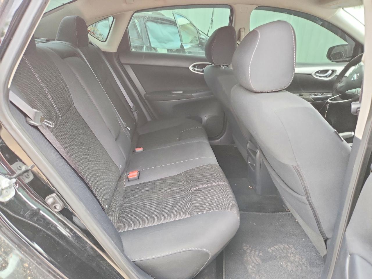 Nissan Sentra Fe+ S