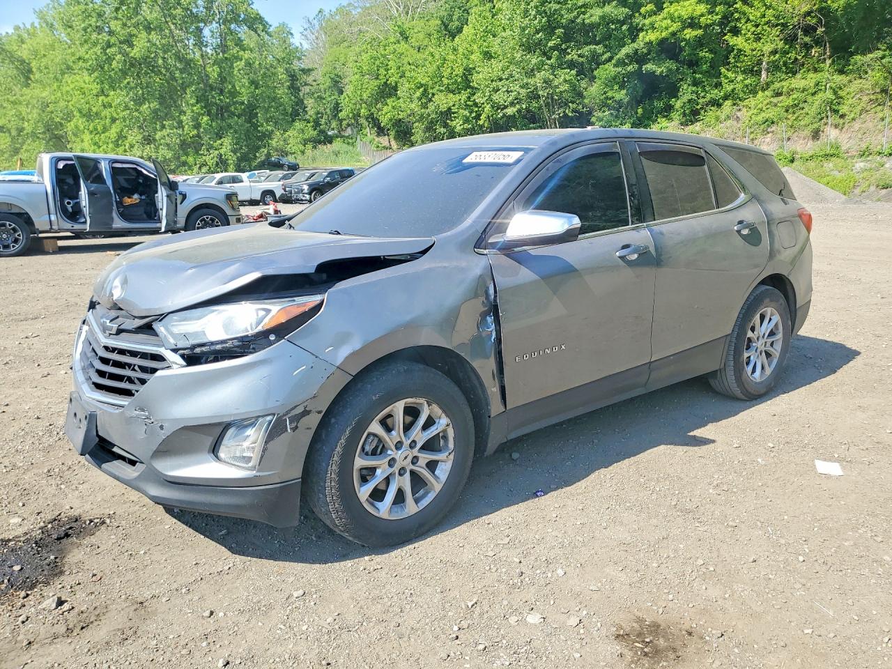 Salvage Chevrolet Equinox Image