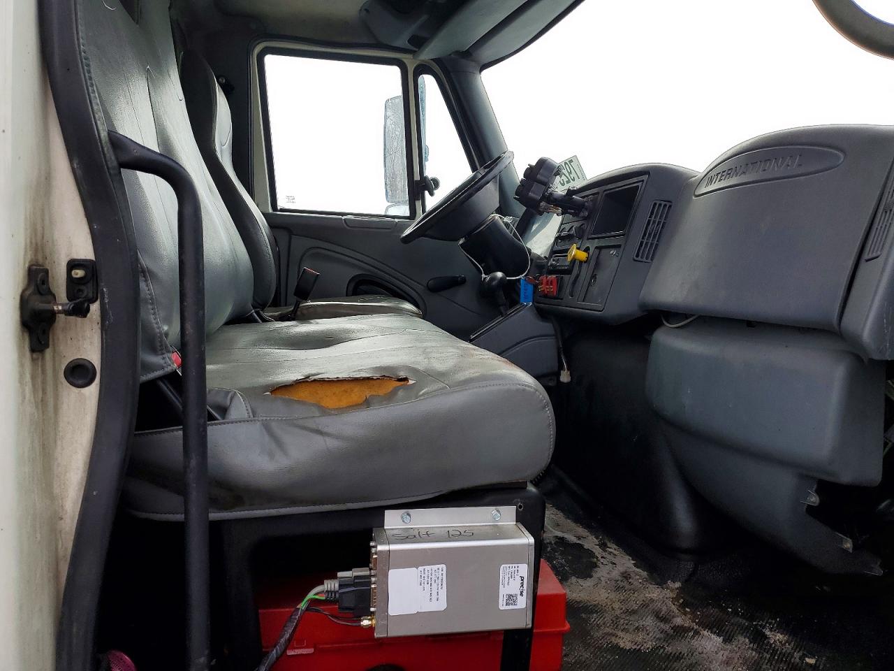 International 4300