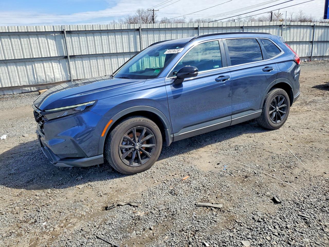 Salvage Honda Crv Image