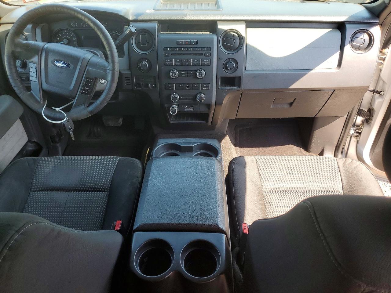 Ford F-150 Super Cab
