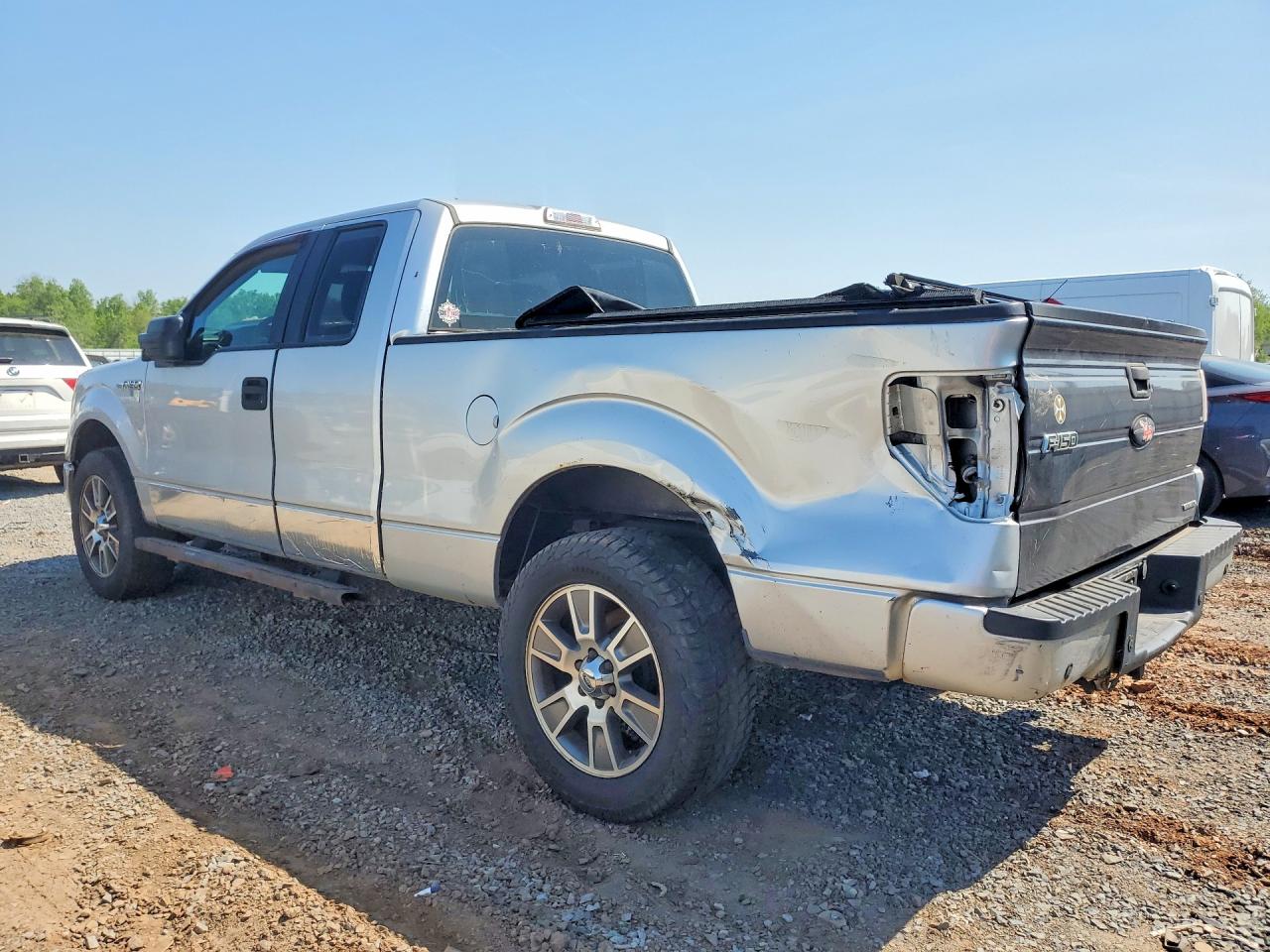 Ford F-150 Super Cab