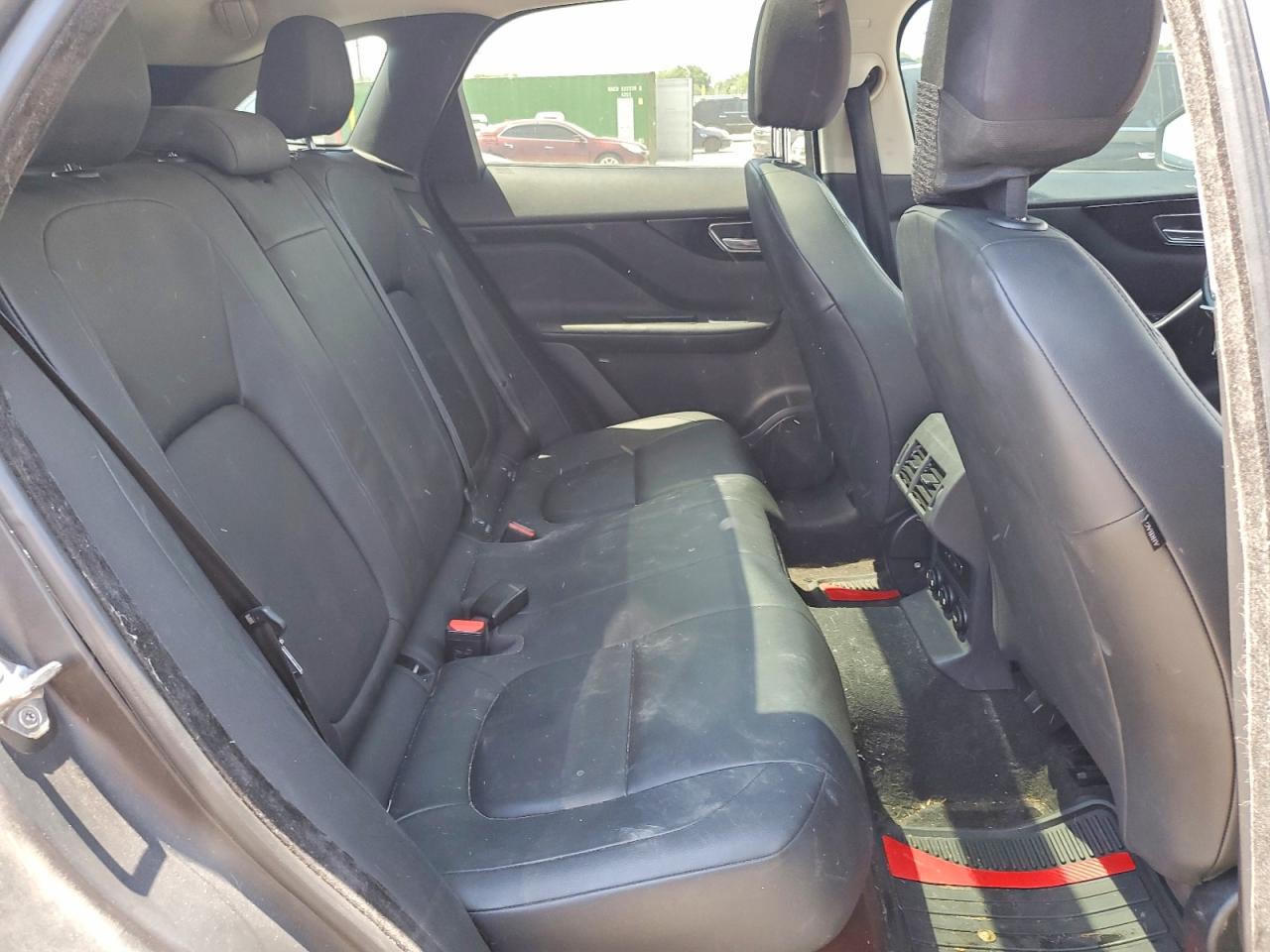 Jaguar F-PACE Premium
