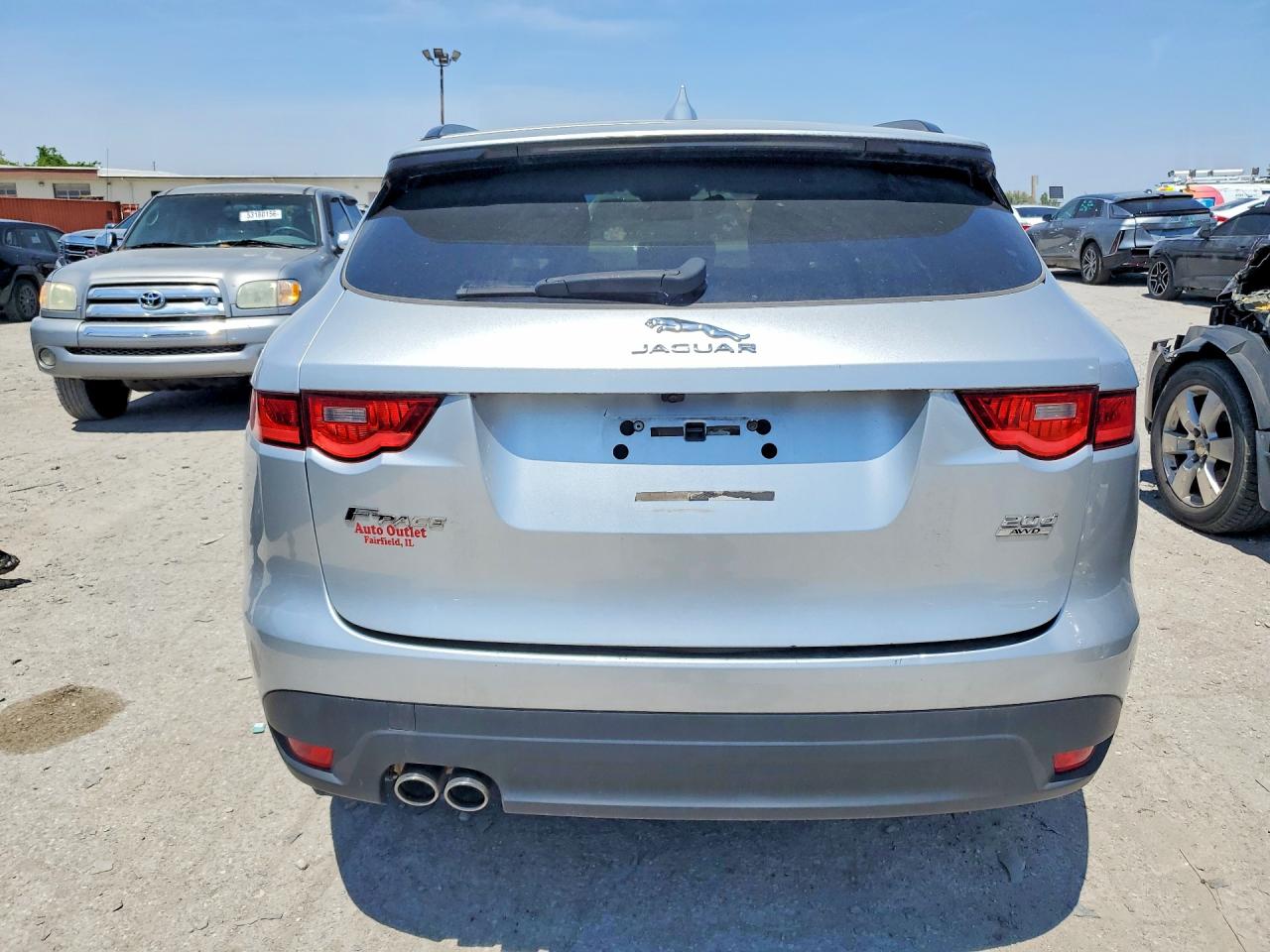 Jaguar F-PACE Premium