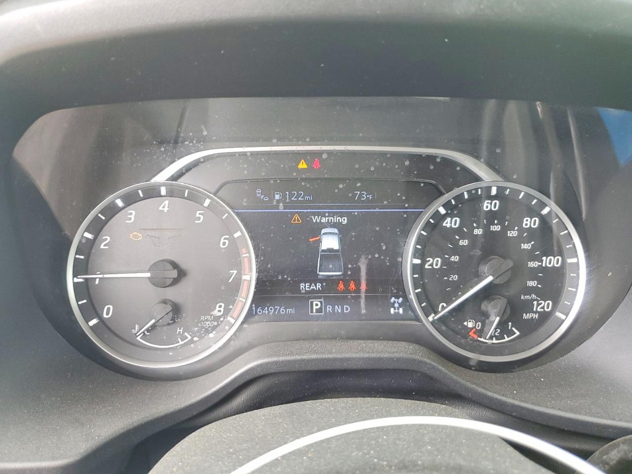 Nissan Titan Sv