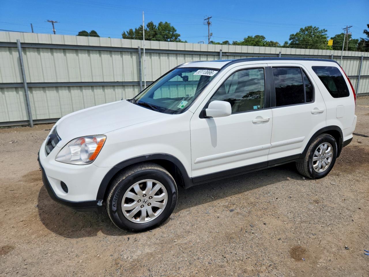 Salvage Honda Crv Image