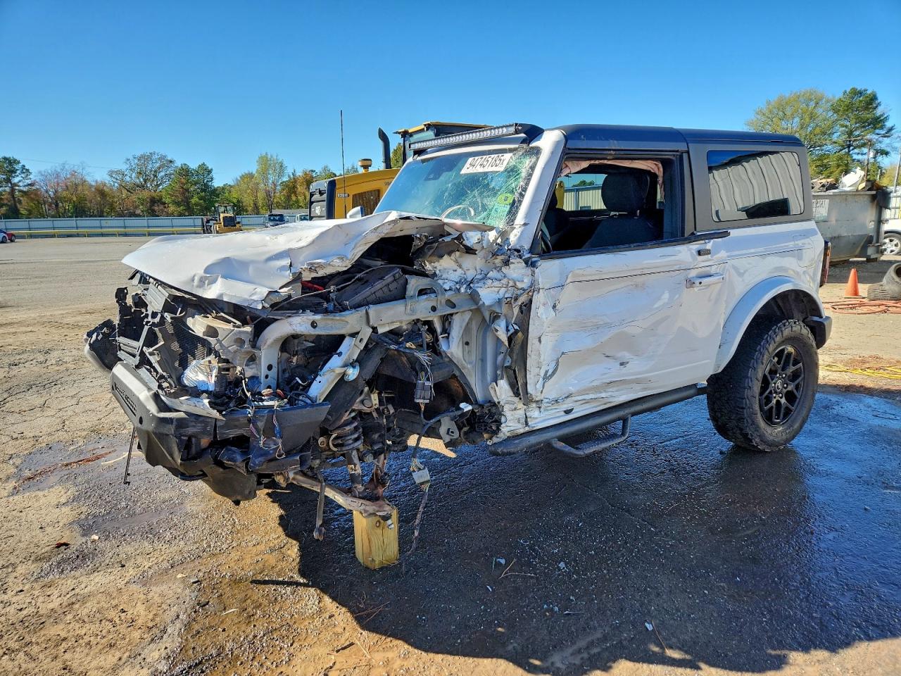 Salvage Ford Bronco Image
